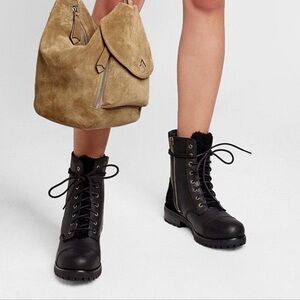 UGG Kilmer II Black Combat Moto Boots w/ Chunky Sole and Exposed Shearling Sz 9